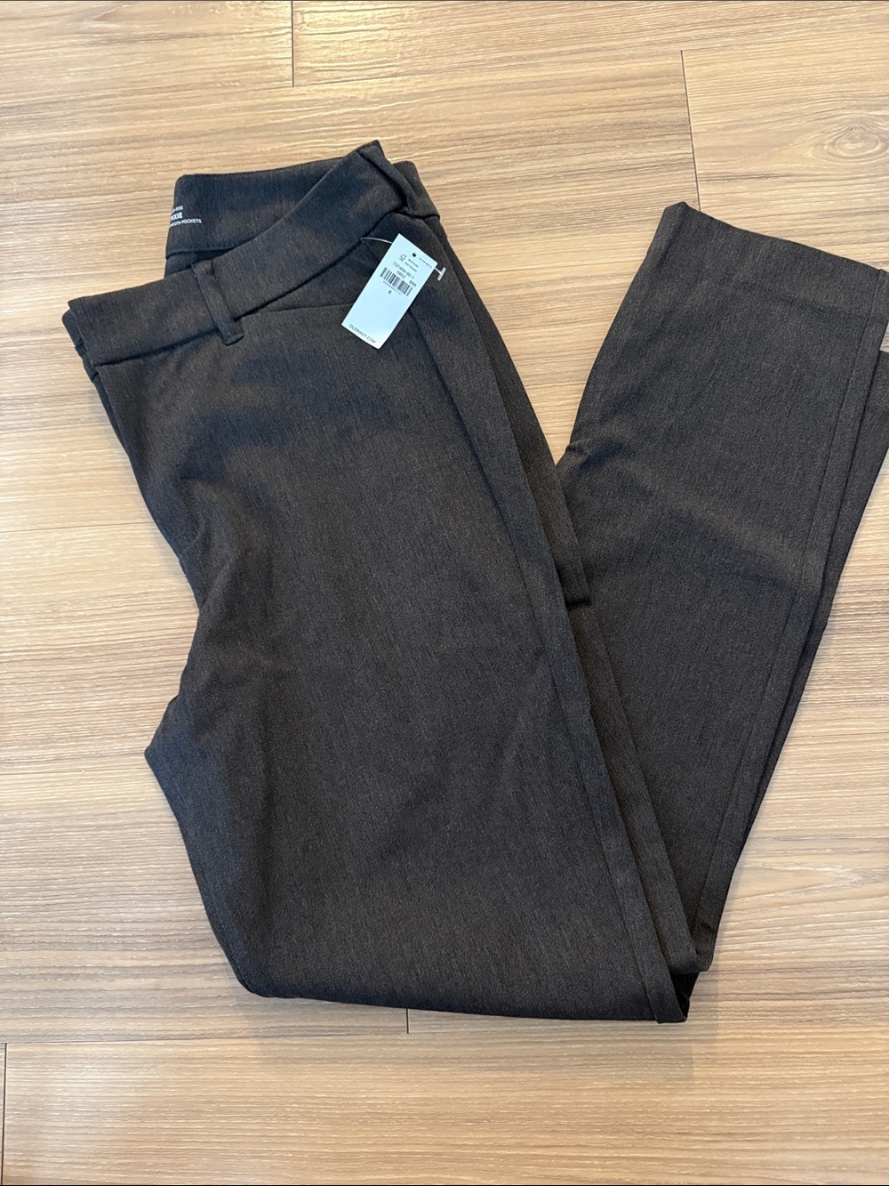 Old Navy women’s Pixie High Rise Pant Gray